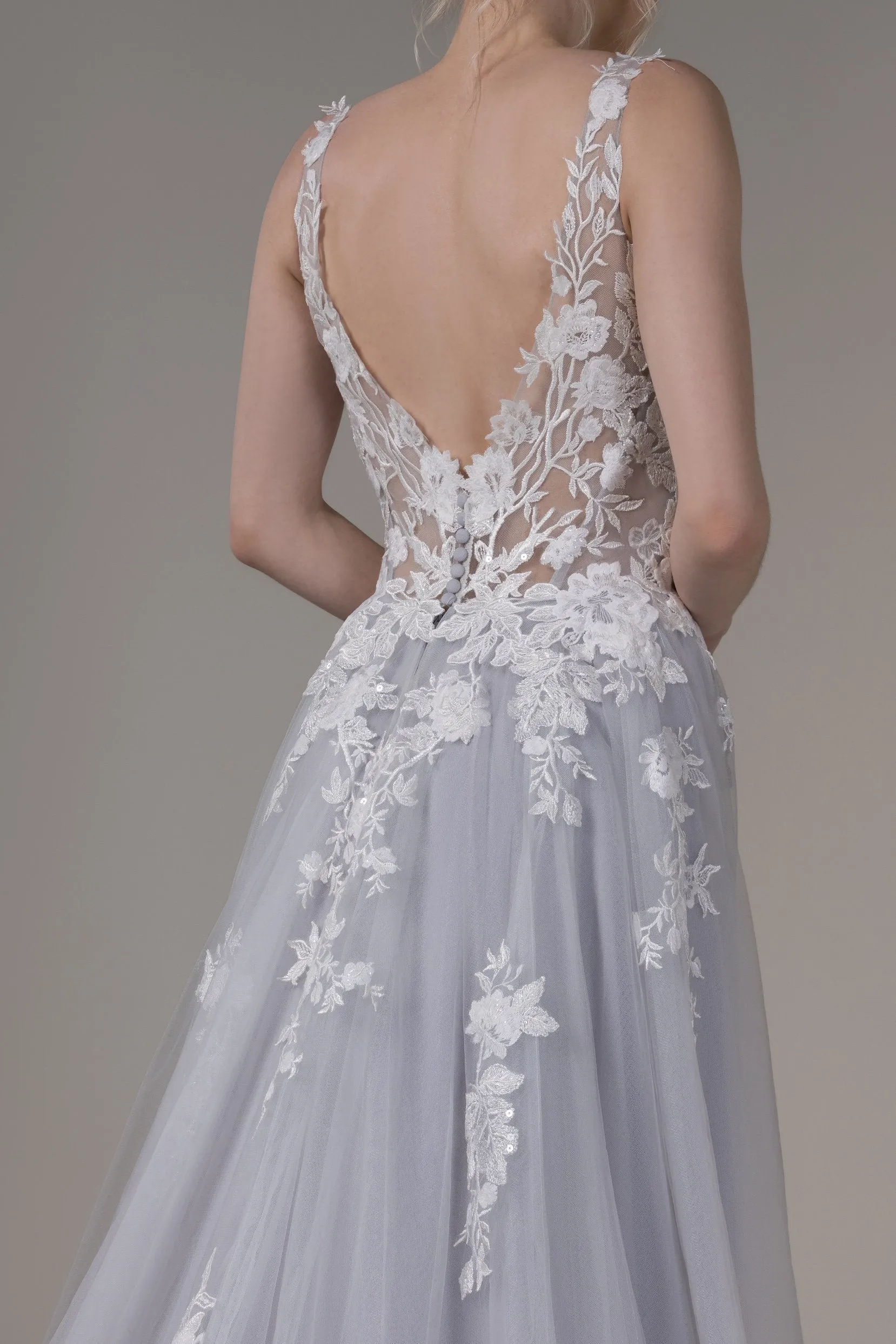 A-Line Chapel Train Lace Tulle Wedding Dress CW2806