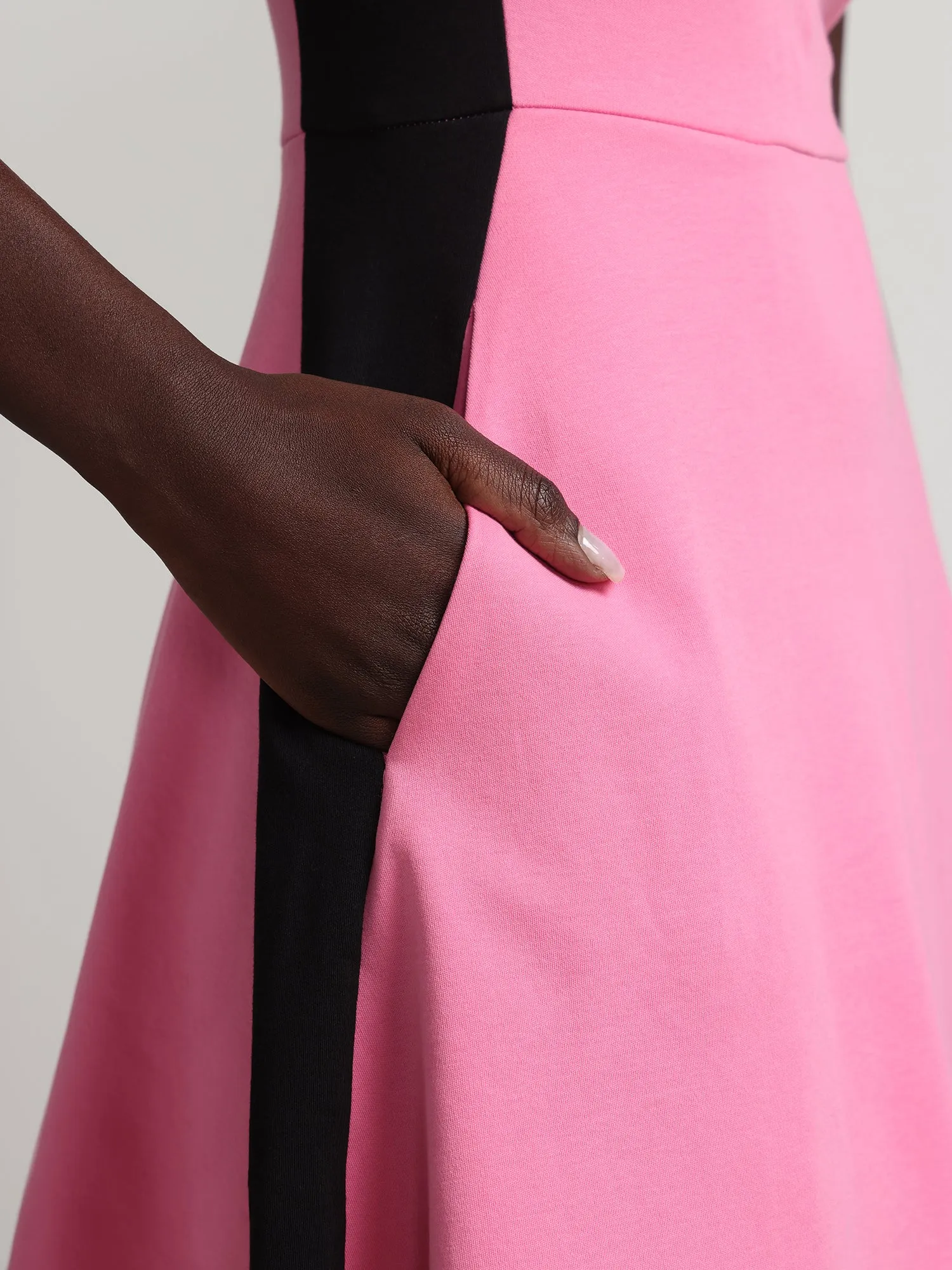 Colorblock Side-Stripe Flare Dress - City Knits