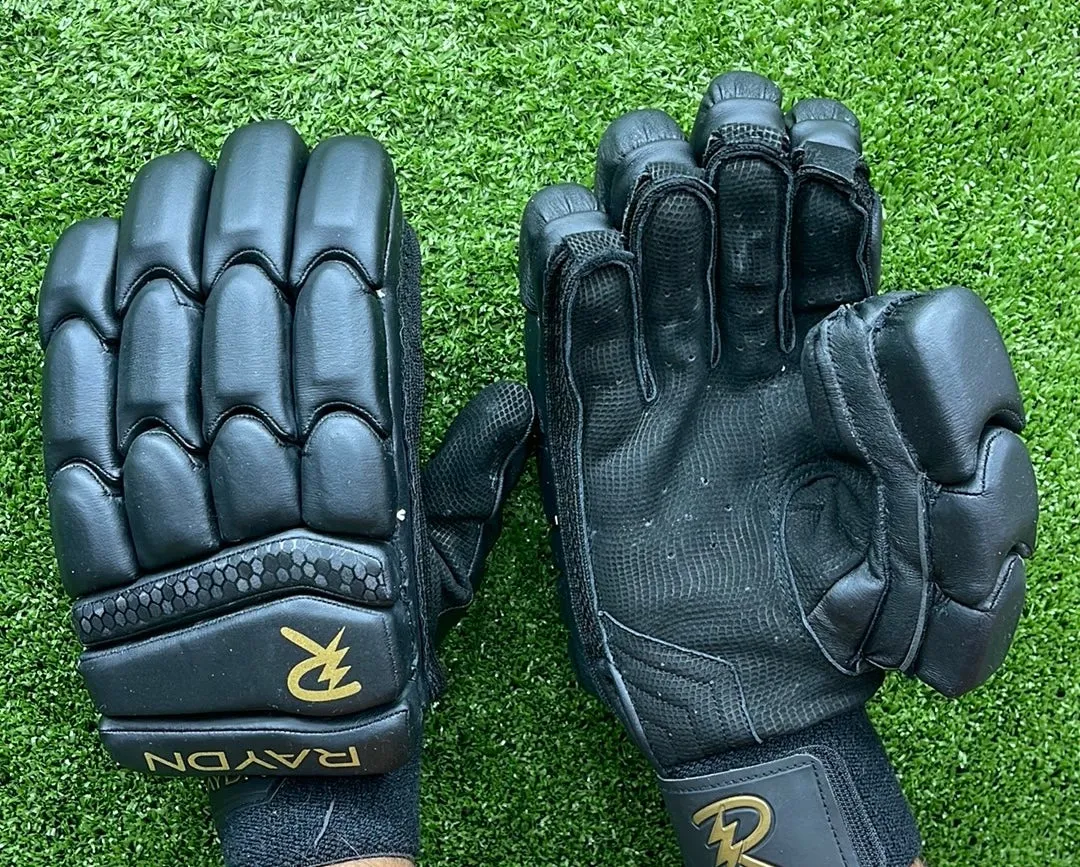 Raydn Players Pro Youth Cricket Batting Gloves (With Pittard) White / Navy Blue / Black